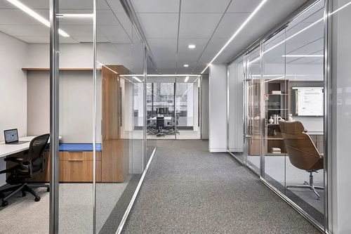 經濟咨詢公司辦公室設計,光影流動,純凈而充滿張力